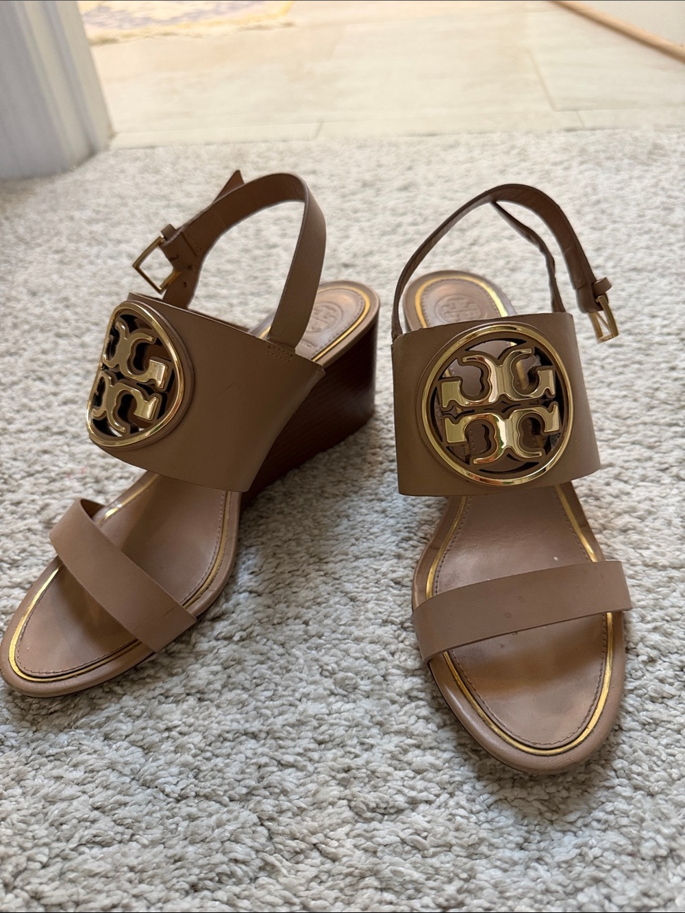 Tory Burch Brown Leather Wedge Sandals with Gold Logo